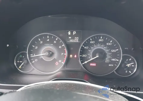 2010 Subaru Legacy 2.5I Premium z USA, uszkodzony, nr VIN 4S3BMBC62A3243141